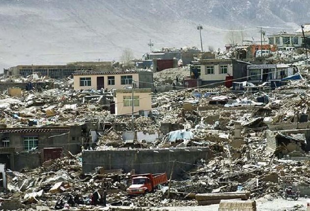 唐山大地震死了多少人？24万人死在废