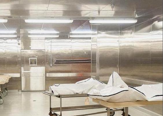 当生命进入最后三天，身体会发出哪些信号？是突然的精神焕发，还是持续的机能衰退？