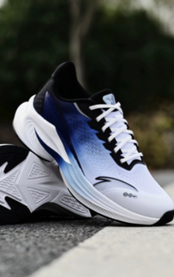 安踏的鞋码和李宁的鞋码一样吗？李宁和安踏