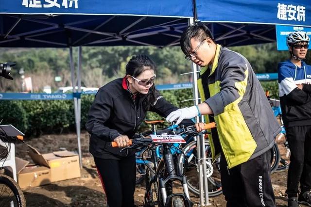 捷安特比赛用的山地车 Cycling山地电动车越野赛杭州龙坞站8