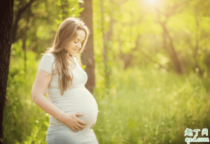 怀孕后几个月坐飞机对胎儿有影响吗 怀孕后几个月坐飞机好不好2