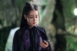 雪三月的男朋友 与君初相识中可怜的两个女人2