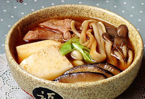 韩式蘑菇辣汤