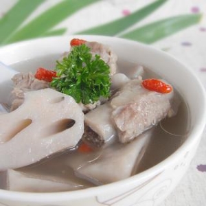 气色不足？ 记住这8种食物