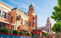 上海迪士尼在上海哪个位置？上海迪士尼里面有酒店是真的吗