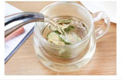 苦瓜泡水喝适合哪些人群苦瓜泡水喝有禁忌吗？