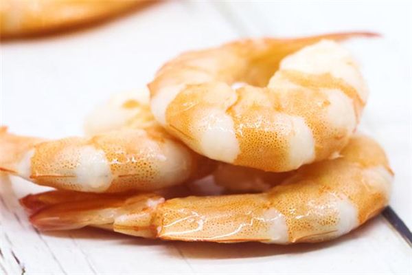 白虾是什么虾 白虾和青虾的区别 白虾是什么虾 白虾和青虾的区别