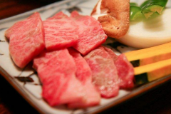 世界十大最贵的食物？神户牛肉位列第一，你吃过几种呢
