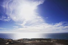 苹果67W充电器可以充手机吗？