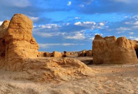 女性阴部长小疙瘩瘙痒的真相是什么