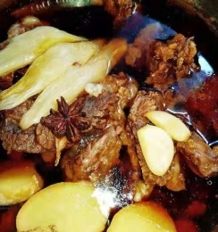 健身午饭可不可以吃正餐减肥必须要控制饮食吗？